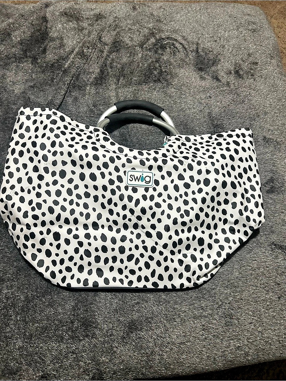 SWIG Animal Print cooler/tote Bag in White & Black Like New